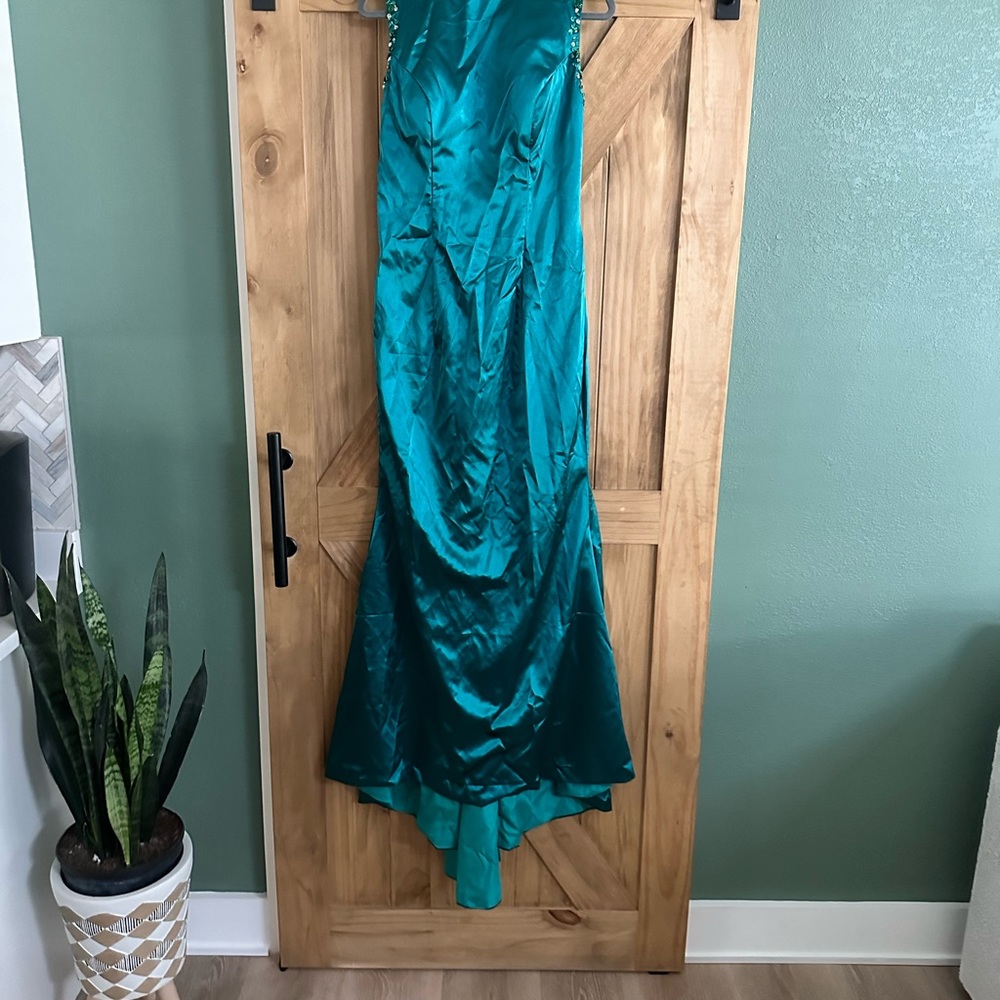 Formal Green Gown transparent back for a sexy look!